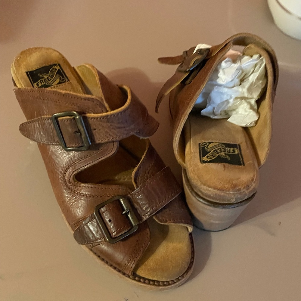 Freebird sandels